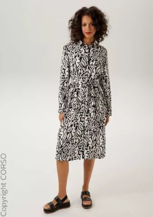 Kleid